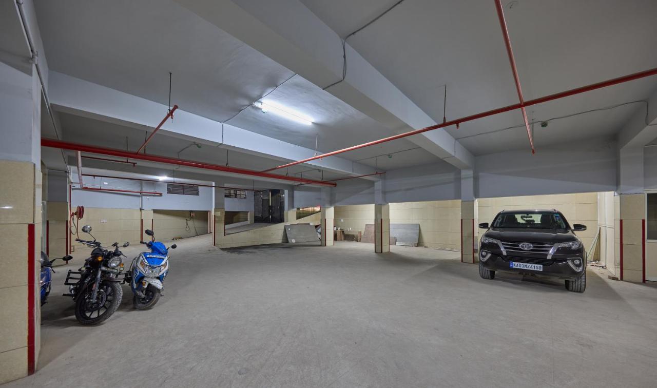 Grand Continent Hosur A Sarovar Portico Affiliate Hotel Экстерьер фото