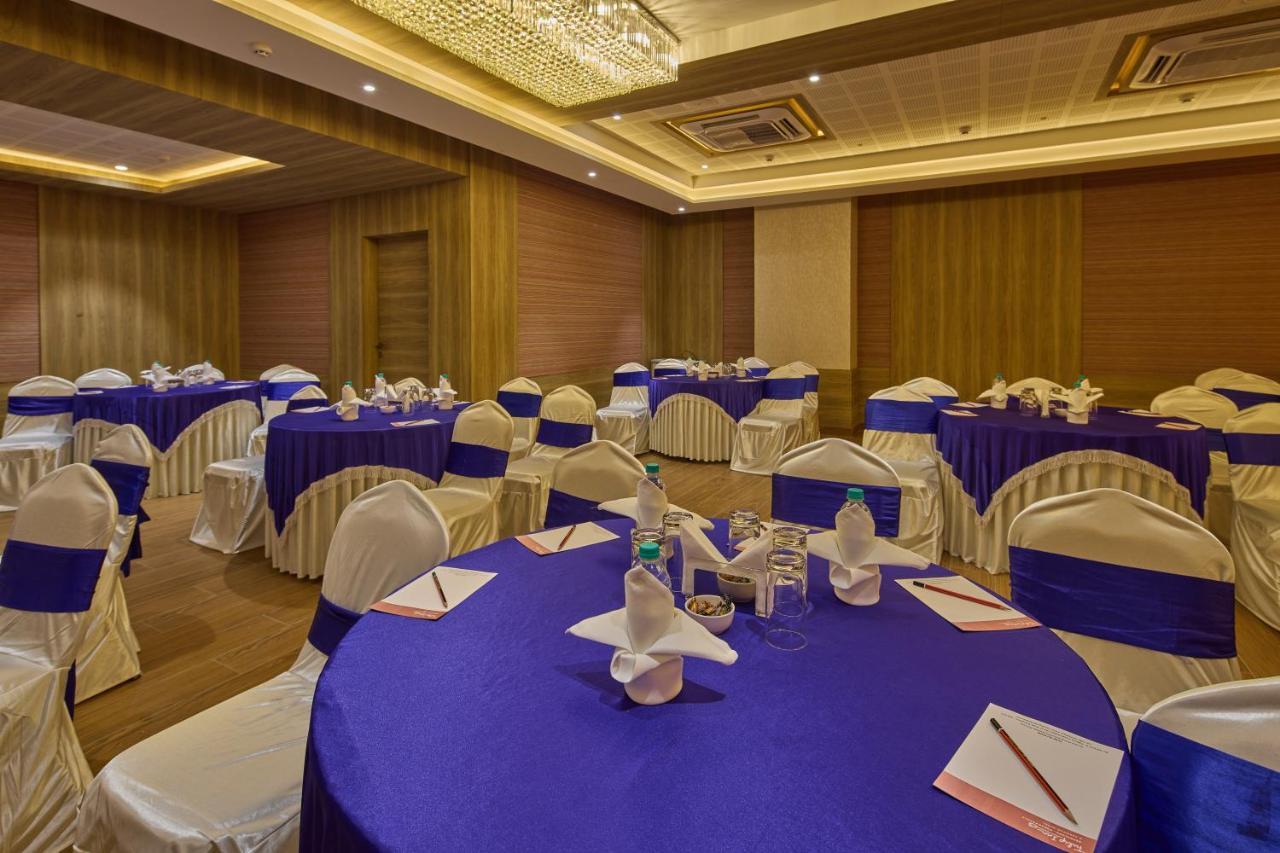 Grand Continent Hosur A Sarovar Portico Affiliate Hotel Экстерьер фото